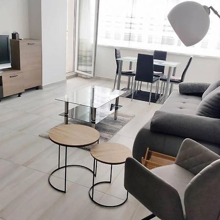 Plaza Apartman - City Center, Free Parking, Free Wifi Debrecen Exterior foto