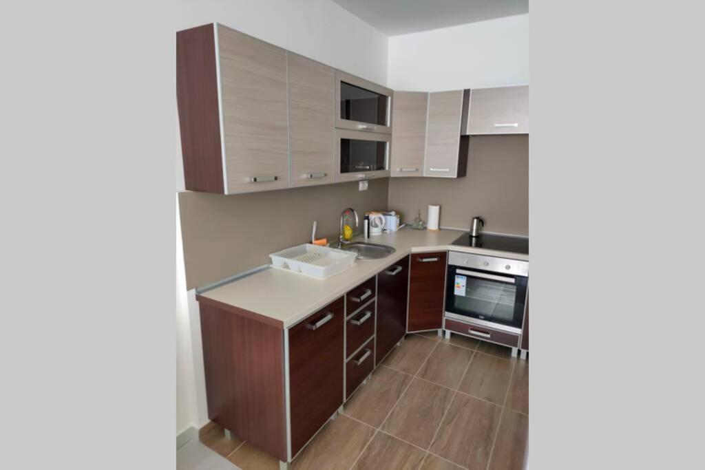 Plaza Apartman - City Center, Free Parking, Free Wifi Debrecen Exterior foto